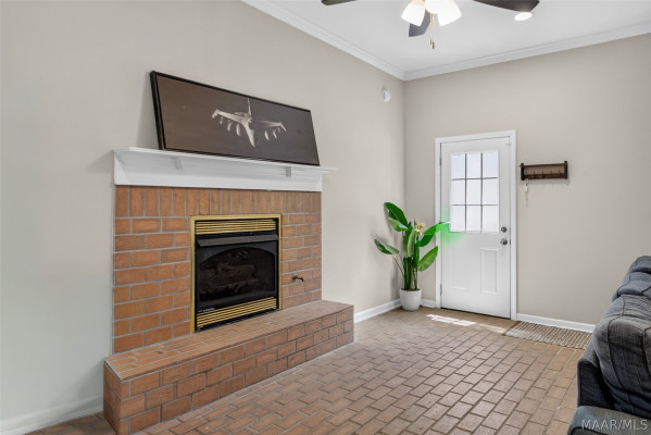 2524 Wentworth Drive