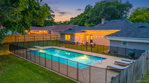 2524 Wentworth Drive