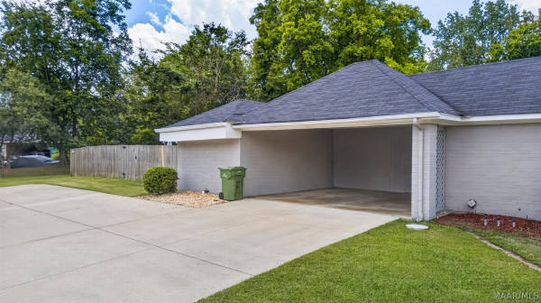 2524 Wentworth Drive