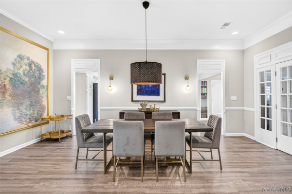 2524 Wentworth Drive