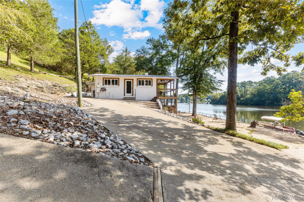 111 County Road 823 Road