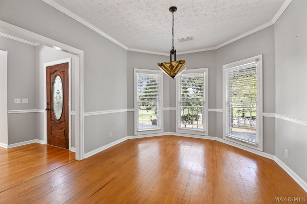 594 Ridgeland Farms Road