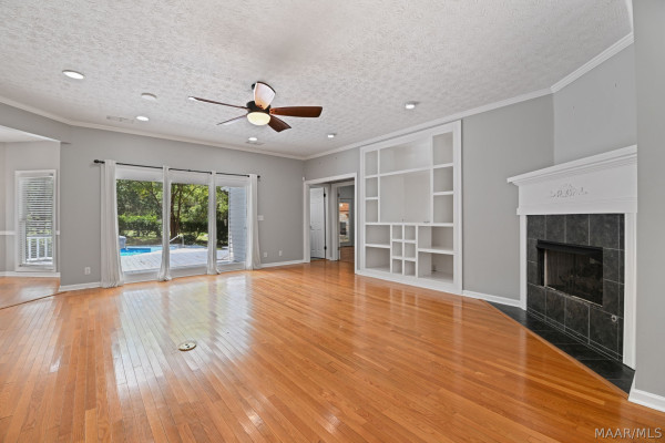 594 Ridgeland Farms Road