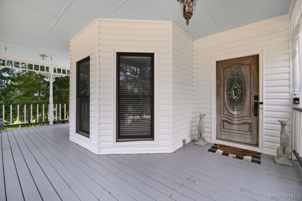 594 Ridgeland Farms Road