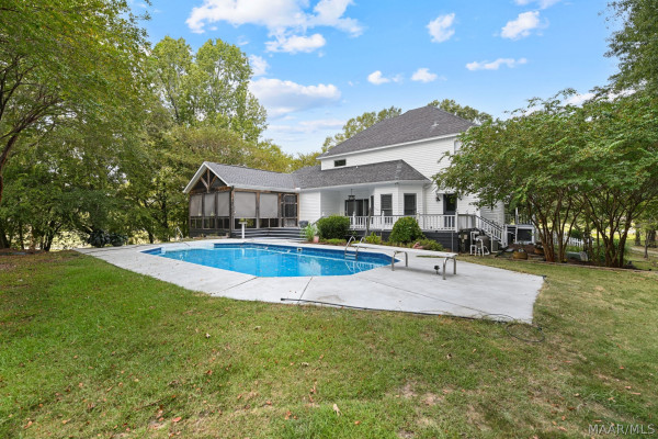 594 Ridgeland Farms Road