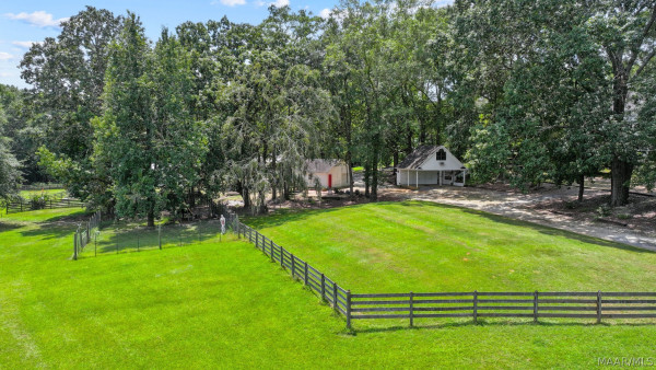 594 Ridgeland Farms Road
