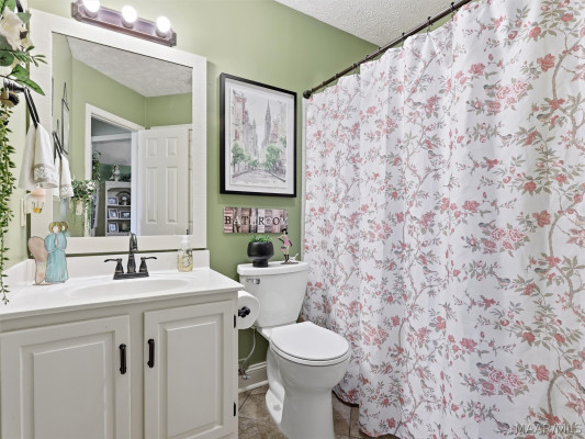 472 Caldwell Place