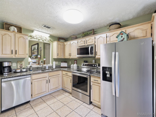 472 Caldwell Place