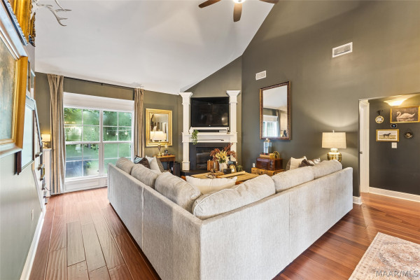 187 Forest Cove