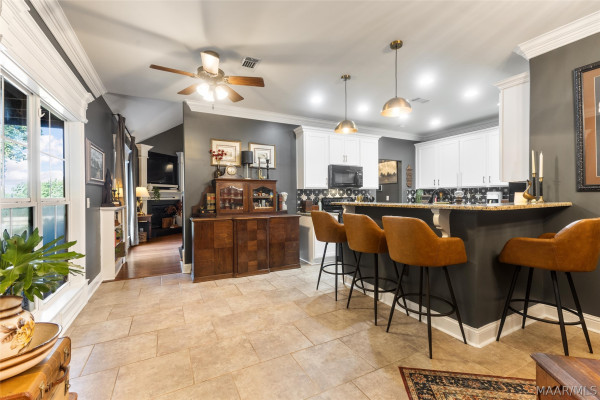 187 Forest Cove