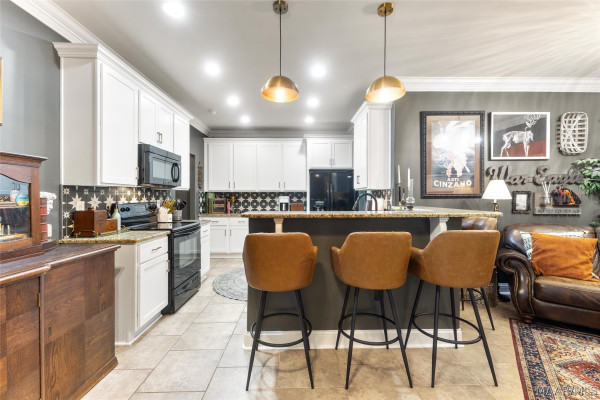 187 Forest Cove
