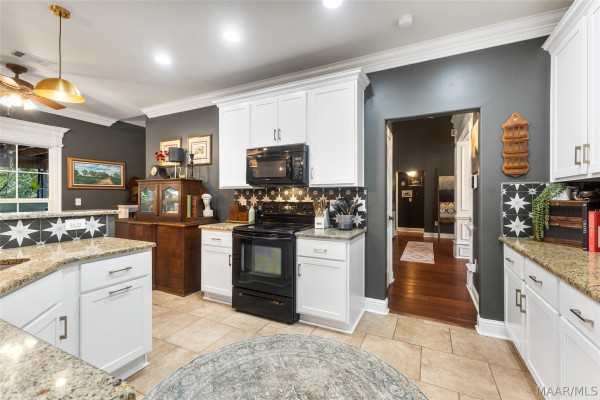 187 Forest Cove