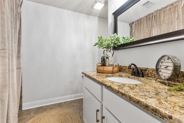 187 Forest Cove