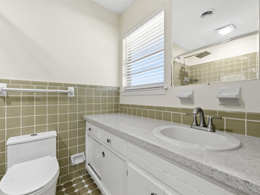 5427 Handel Drive