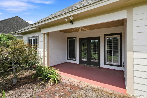 5540 Ash Grove Circle
