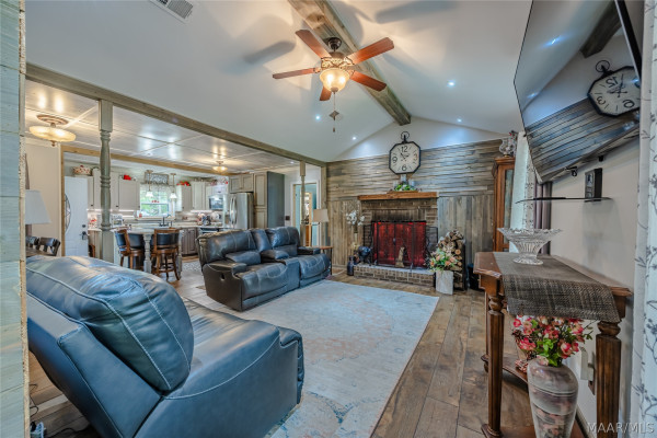 168 County Road 303 .