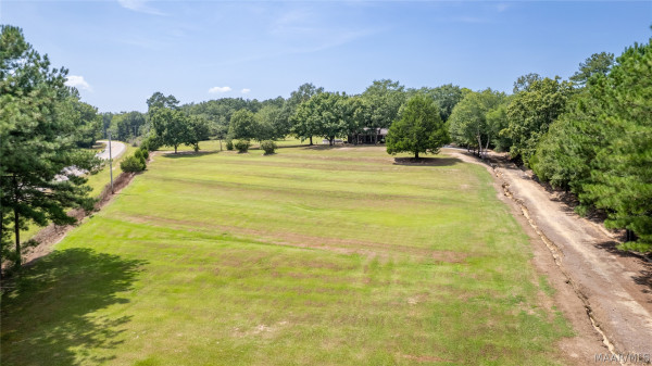 168 County Road 303 .