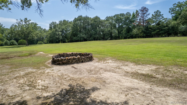 168 County Road 303 .
