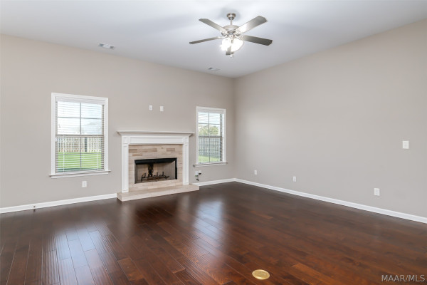 9313 CRESCENT LODGE Circle