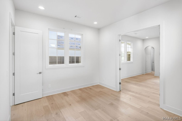 4559 Bloomsbury Street