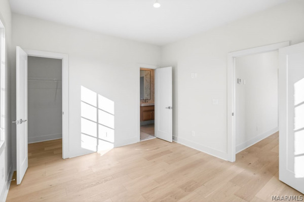 4559 Bloomsbury Street