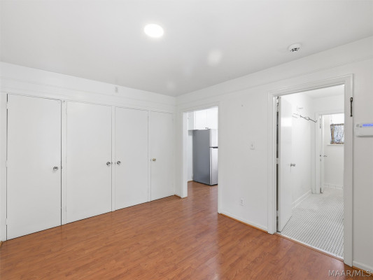 3207 Jasmine Road