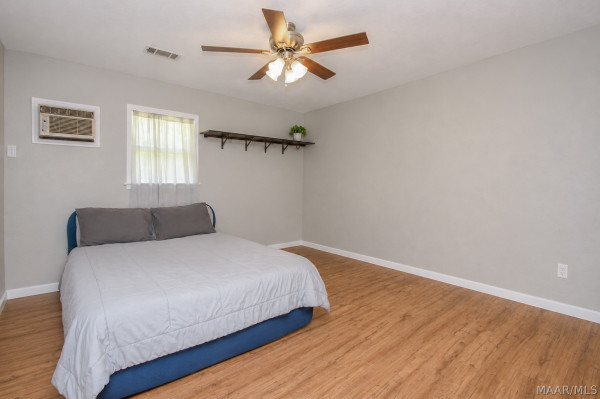 867 Nobles Road