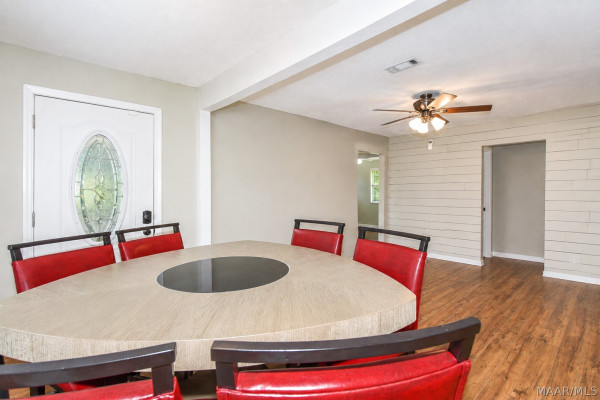 867 Nobles Road