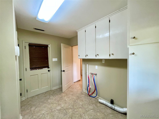 2320 Fernway Drive
