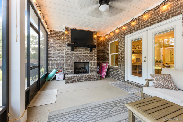 69 Alston Drive