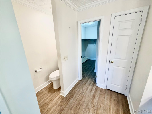 6513 GLOUCESTER Mews
