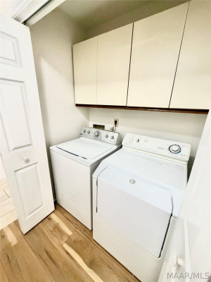 6513 GLOUCESTER Mews