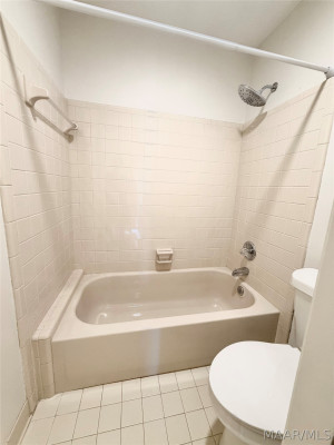 6513 GLOUCESTER Mews