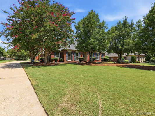 8207 Harrogate Hill