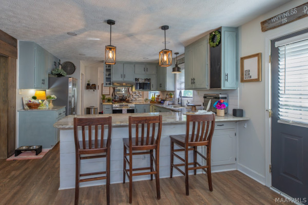3209 Pettus Road