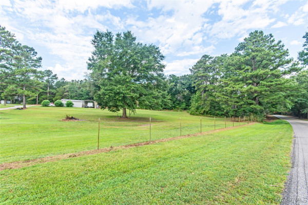 632 E Fleahop Road