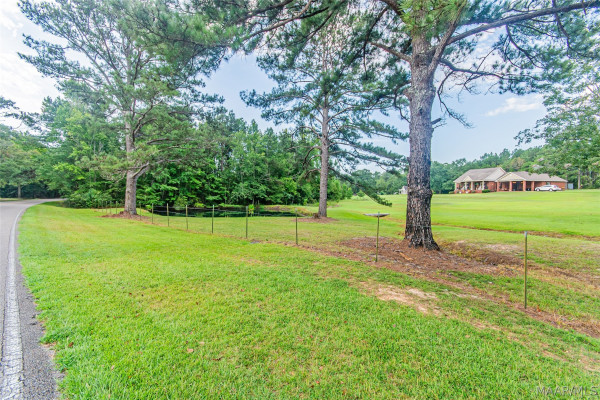 632 E Fleahop Road