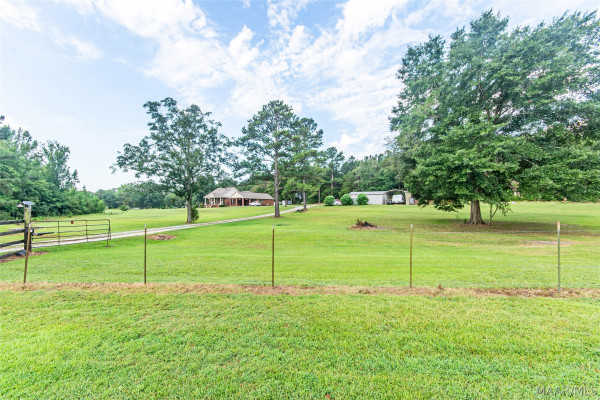632 E Fleahop Road