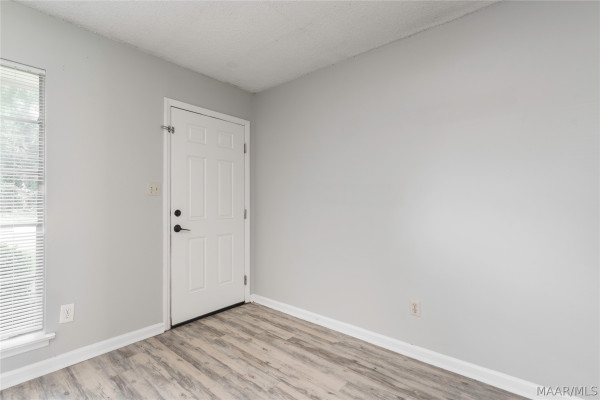 6650 PINEBROOK Drive