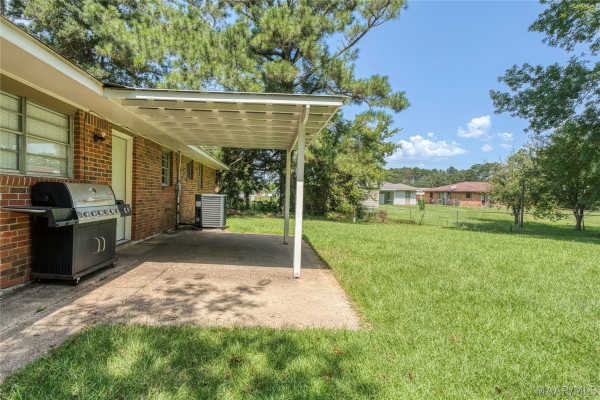 6650 PINEBROOK Drive