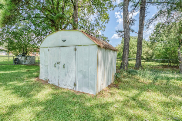 6650 PINEBROOK Drive