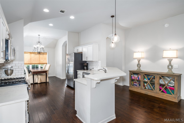 9163 White Poplar Circle