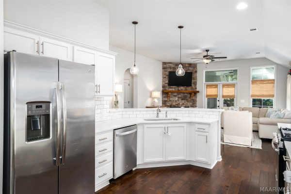 9163 White Poplar Circle