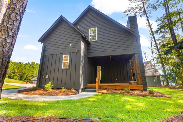 384 Whisper Trace