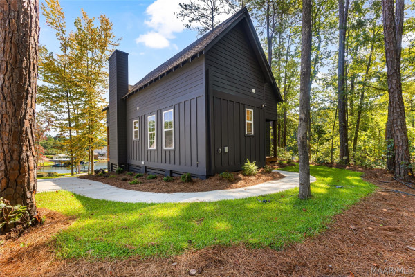384 Whisper Trace