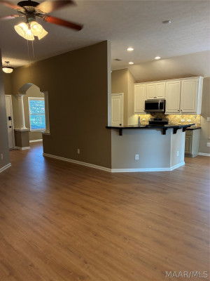 9776 SILVER BELL Court