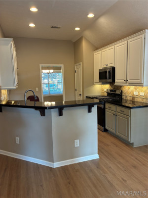 9776 SILVER BELL Court