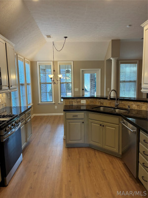 9776 SILVER BELL Court