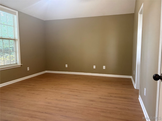9776 SILVER BELL Court