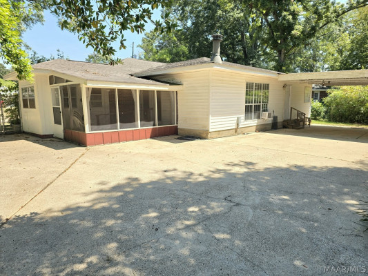 631 Hillman Street